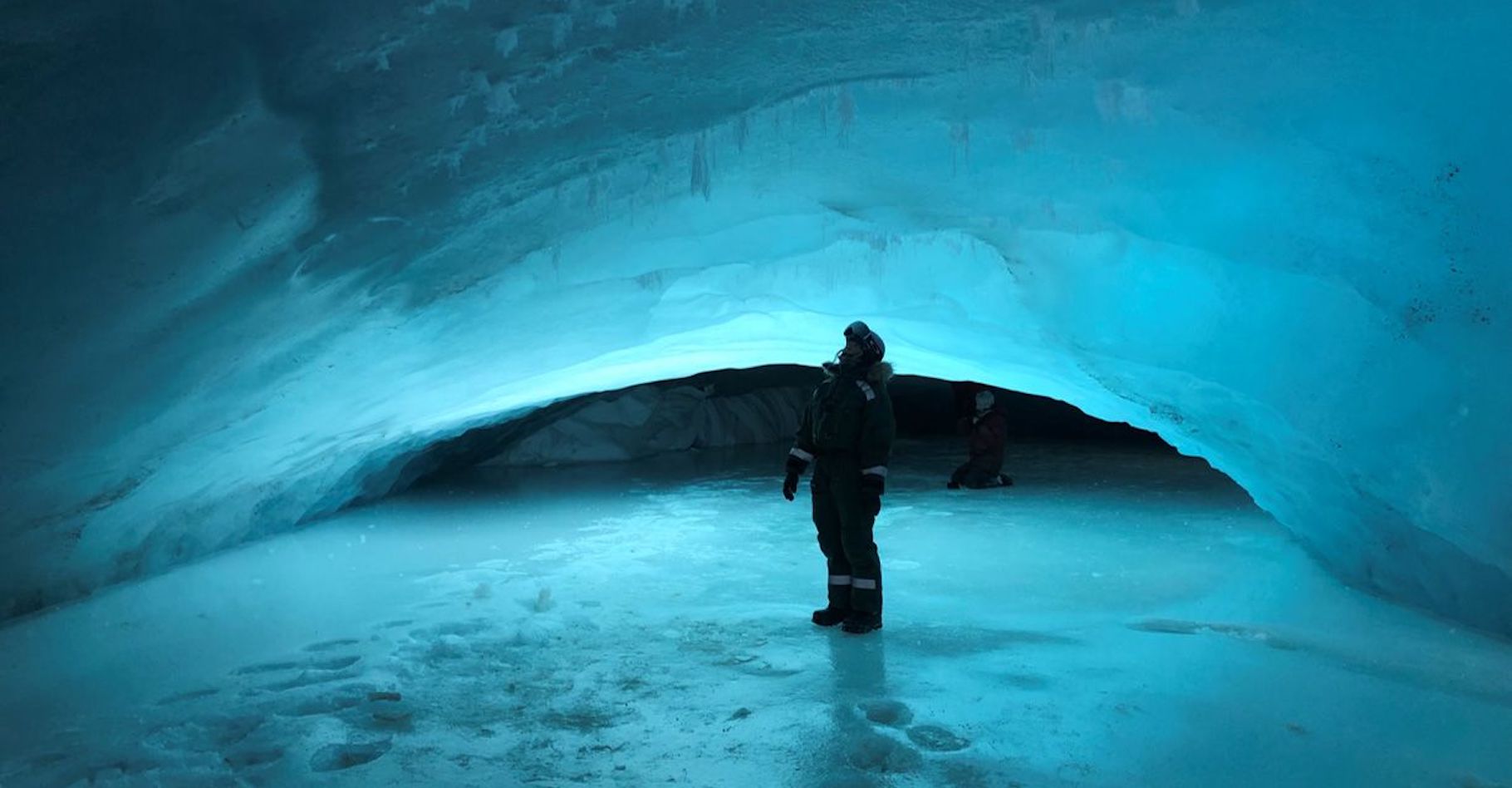 Des chercheurs ont enquêté du côté des glaciers de l’Arctique. Ils ont découvert que leur fonte met au jour des sources d’eau bouillonnantes qui libèrent du méthane en masse dans notre atmosphère. © Gabrielle Kleber, Université de Cambridge