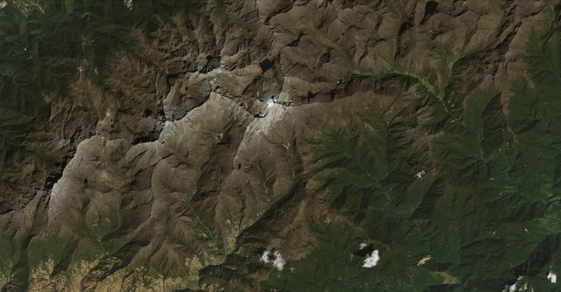 Ici, le glacier Humbodlt tel qu’il apparaissait sur les images satellitaires en janvier 2015. Le dernier glacier du Vénézuéla a aujourd’hui disparu. © Joshua Stevens, Nasa Earth Observatory