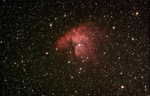 La nébuleuse NGC 281, une des nombreuses images que l’on peut découvrir sur le blog (cliché de Gloffic, son pseudo sur le forum d'astronomie)
