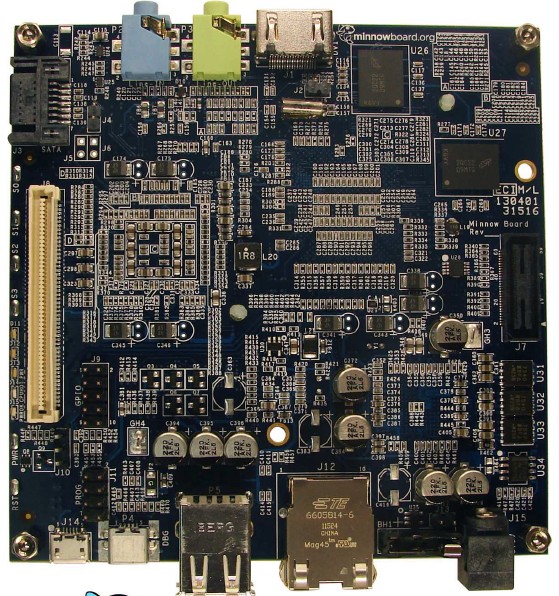 La carte mère miniature&nbsp;Minnowboard côté pile. On distingue l'entrée et la&nbsp;sortie audio, les connecteurs PCI Express et Sata 2, les ports USB, HDMI et Ethernet. © Intel, CircuitCo Electronics