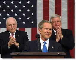 Photo prise lors d'un discours sur l'état de l'Union pendant lequel le Président Bush annonce des mesures drastiques pour la lutte contre la pollution.
