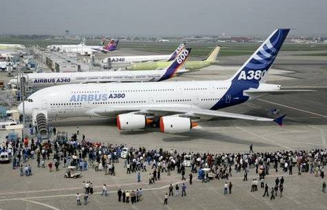 L'Airbus A380 au Salon du Bourget en 2005.