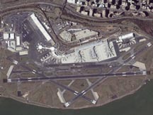 Vue aérienne de l'aéroport Ronald Reagan (USA)