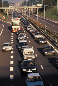 Pour lutter contre la pollution automobile, les camions pesant plus de 7,5 tonnes seraient interdits de passage dans la capitale bavaroiseCrédit : http://www.gco-strasbourg.org