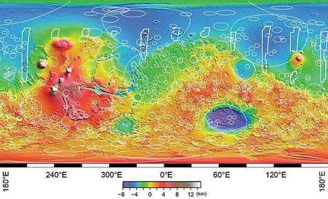 Cette image montre les endroits des cratères souterrains détectés par MARSIS en juillet 2005. La différence de relief entre les deux hémisphères est frappante. Crédit ESA.
