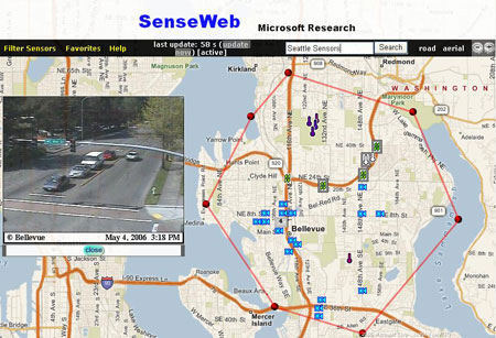 Capture d'écran du projet Senseweb de Microsoft, couplant des données sur le trafic routier à une carte sur l'Internet.