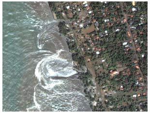 Le tsunami vu par satellite