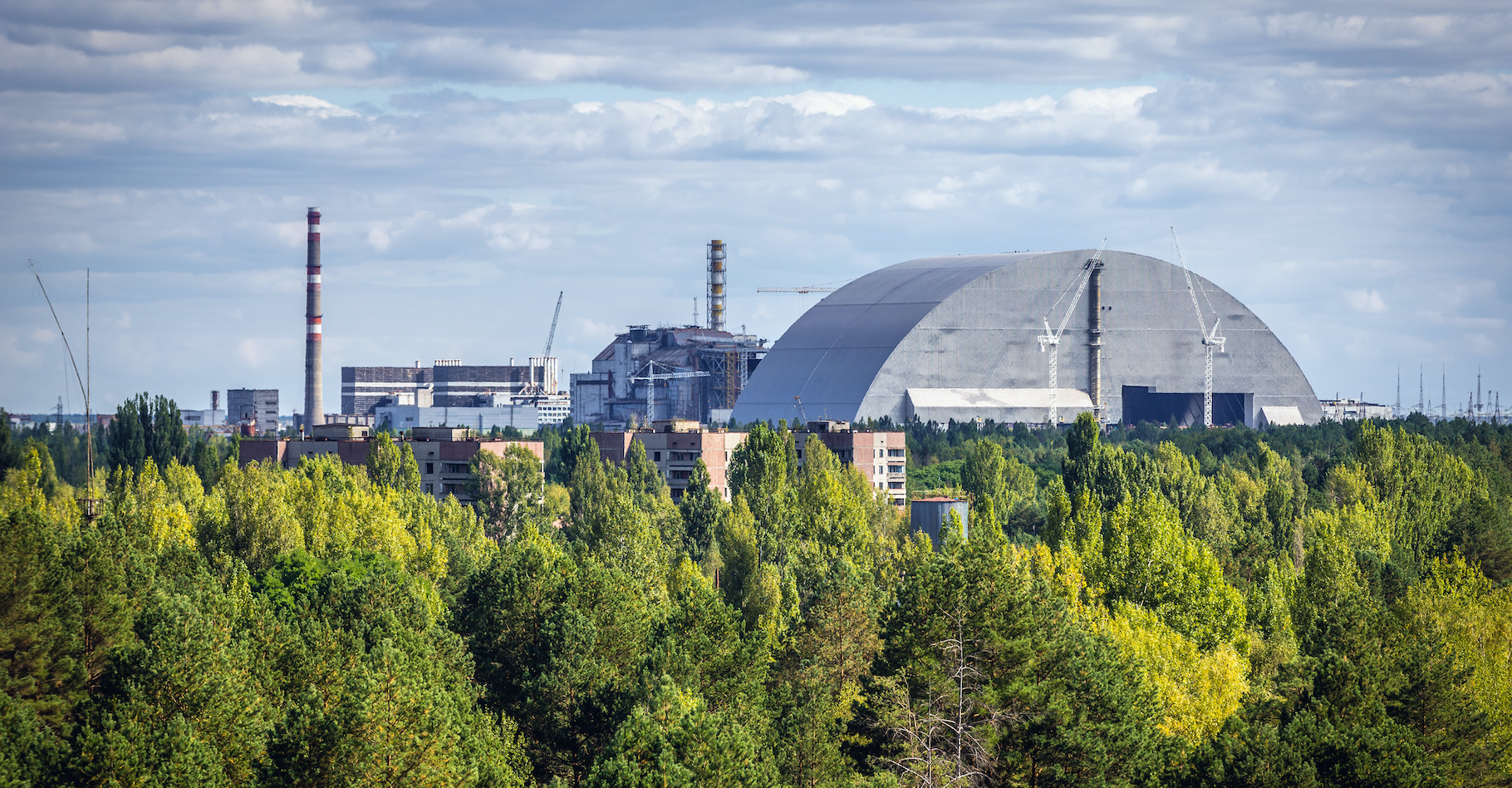 L'activité militaire des Russes qui transitent sur le site d'exclusion de Tchernobyl augmente les risques d'incendies. © Fotokon, Adobe Stock