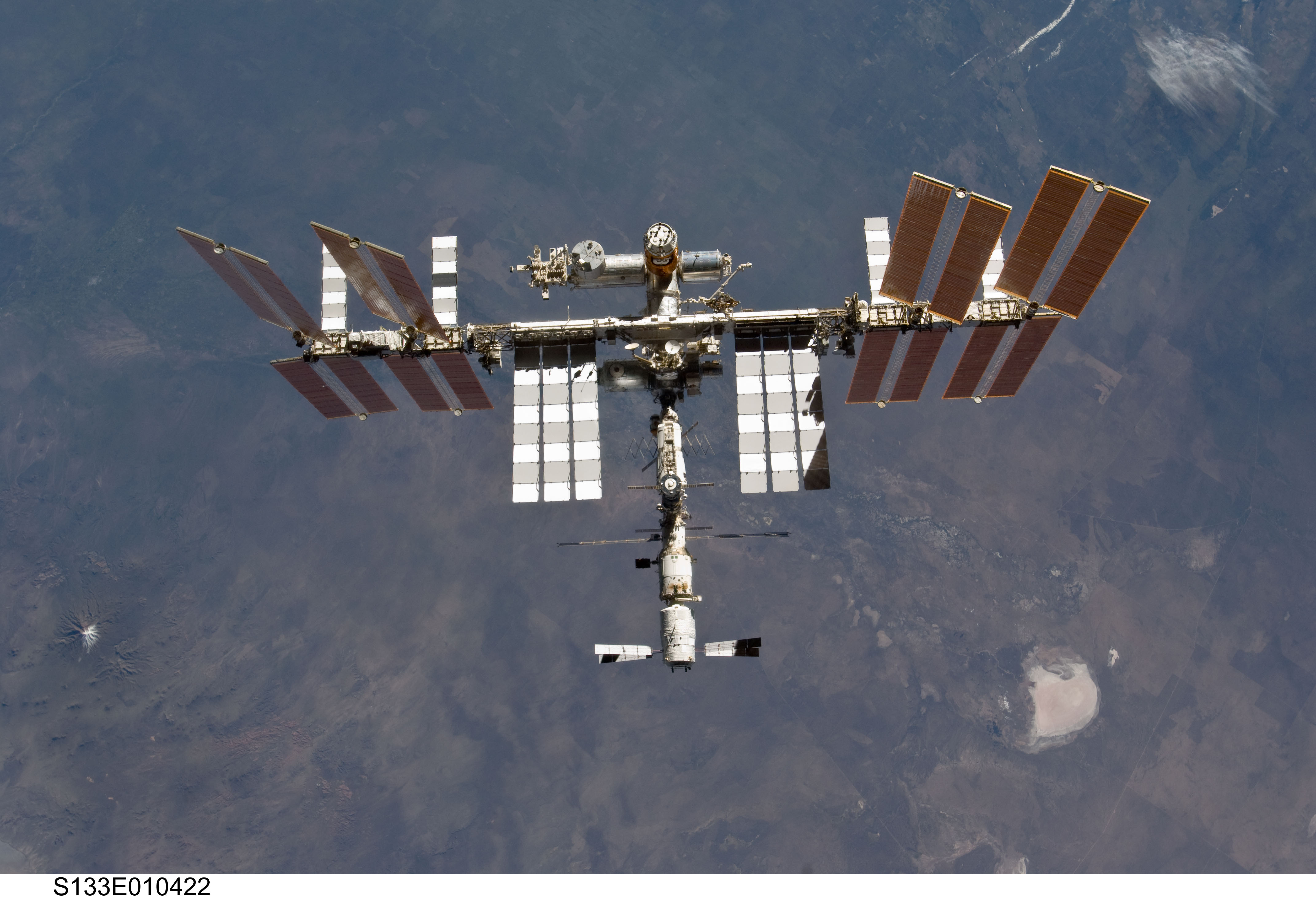 L'ISS accueillera durant l'été 2012 une expérience proposée par des jeunes. © Nasa