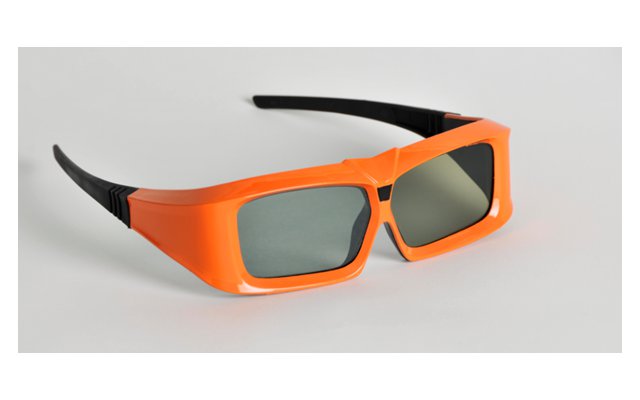 Les lunettes à obturation X103 reconnaissent les protocoles de communication 3D des grandes marques de téléviseurs mais le fabricant ne garantit pas une compatibilité à 100 % avec tous les téléviseurs. © Xpand