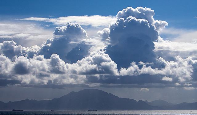 Les aérosols ont une influence sur la formation des nuages. &copy; Paul Vallejo, Flickr, cc by nc nd 2.0