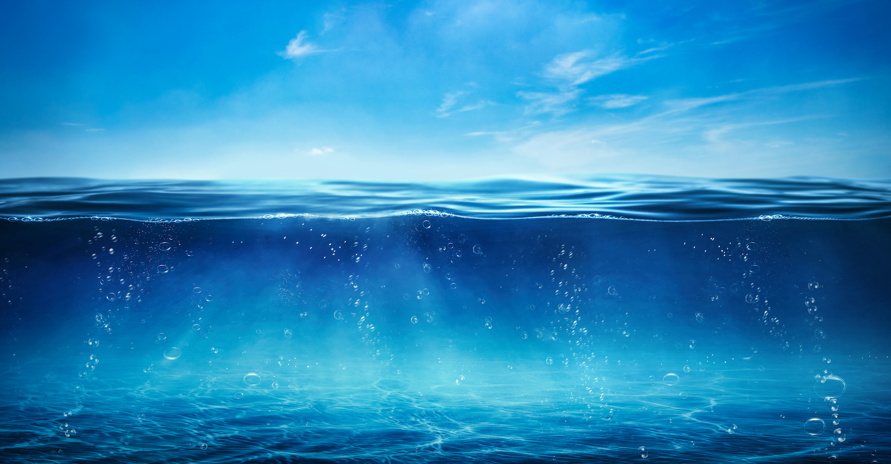 En déterminant plus précisément la quantité d'eau douce qui s'échappe des océans, les scientifiques peuvent mieux évaluer la quantité de pluie qui risque de tomber sur une région. © Sagittarius Pro, Adobe Stock
