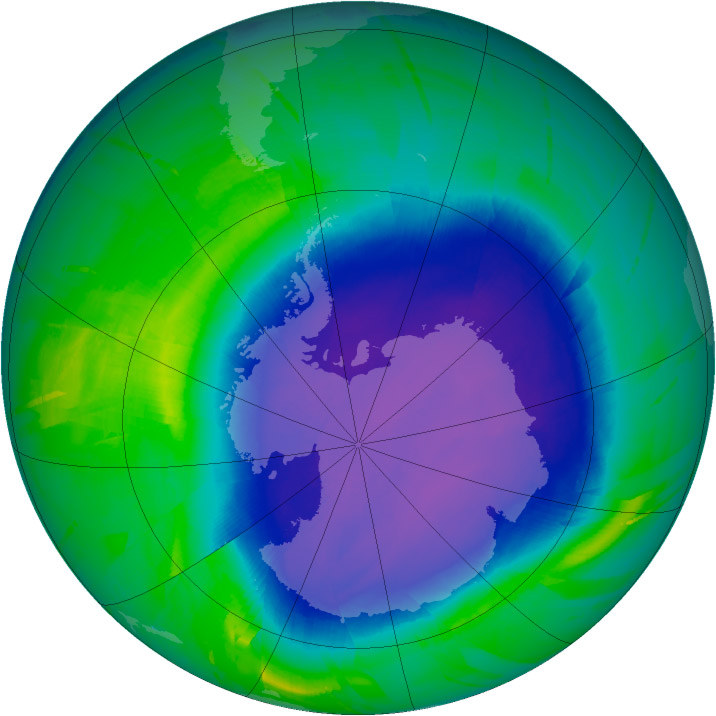 Le trou dans la couche d'ozone est une image. À proprement parler, il ne s’agit pas d’un trou, mais d'un appauvrissement plus ou moins prononcé de la couche d’ozone (ici au-dessus de l’Antarctique), et qui limite d'autant la protection qu'elle nous offre contre les rayonnements ultraviolets du Soleil. © Michael Carlowicz, Nasa, Ozone Hole Watch