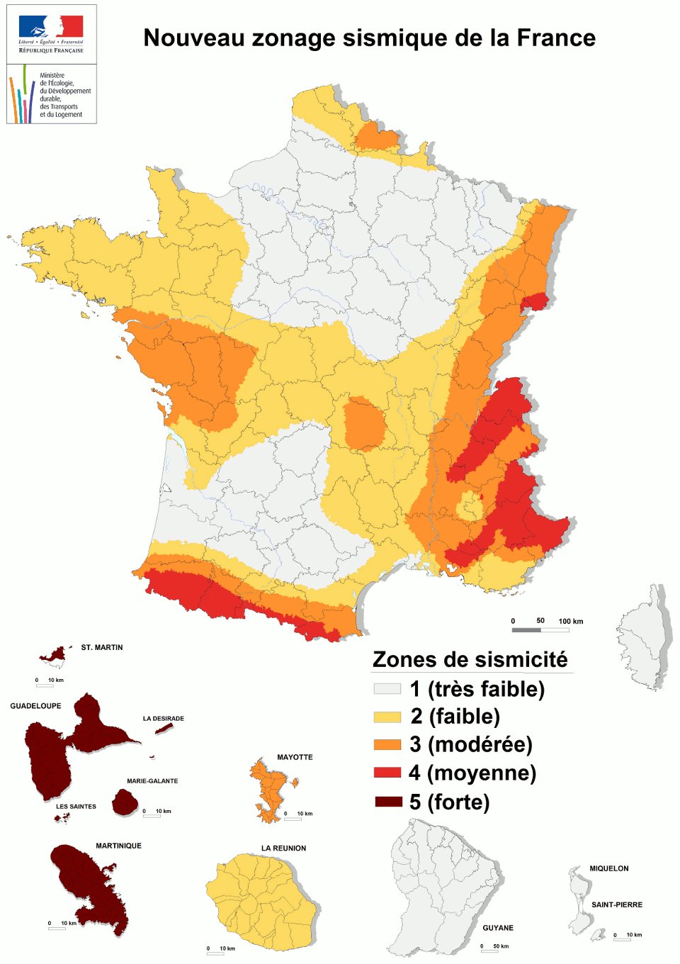 Carte officielle de la sismicité en France. Elle indique le risque sismique mais aussi les accélérations du sol (les mouvements, donc) auxquelles on peut s'attendre, de moins 0,7 m/s2 (catégorie 1) à plus de 3 m/s2 (catégorie 5). © Plan séisme