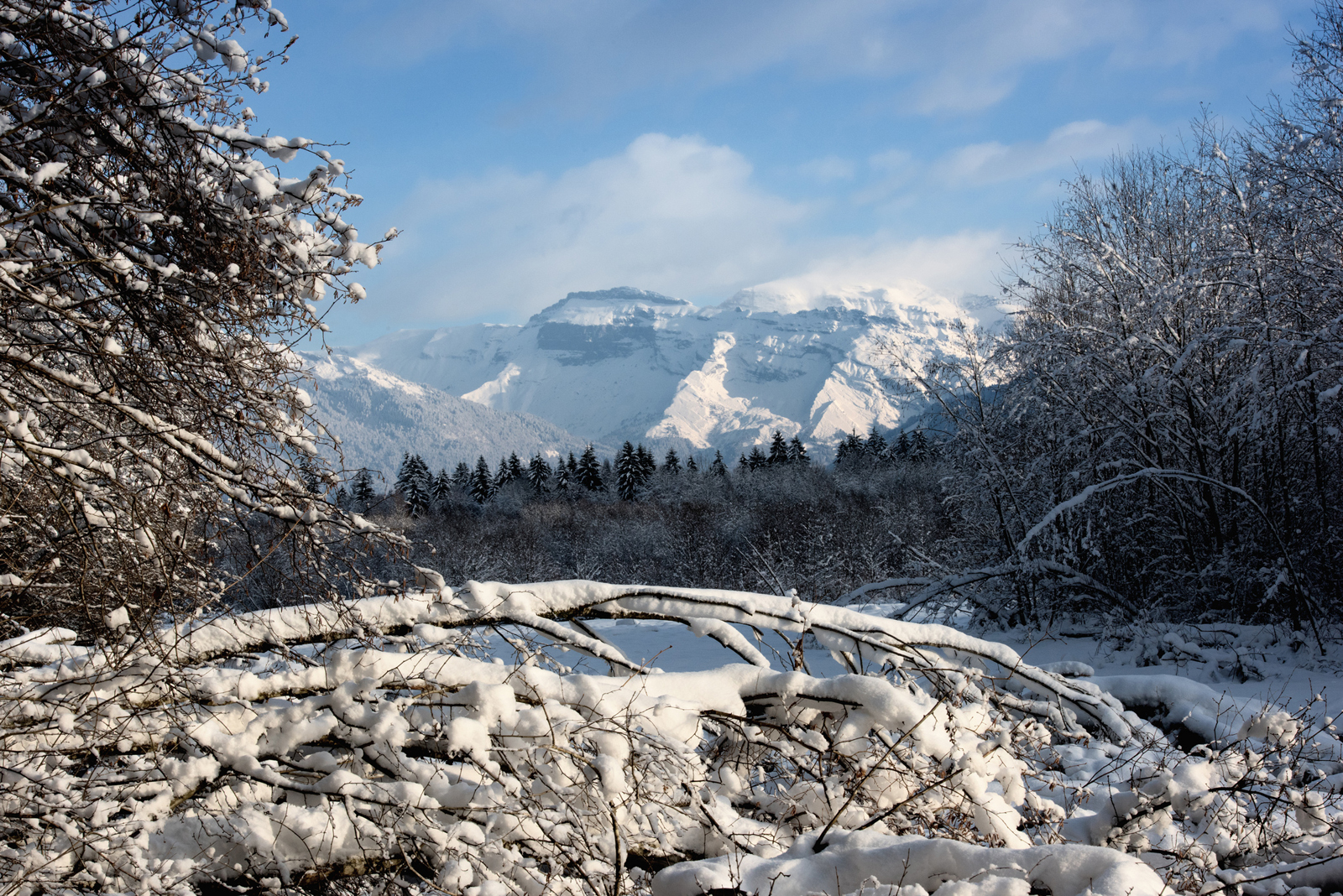 Par temps sec, la neige peut subir une sublimation. © Laurent GLASSON, Flickr, CC by-nc-nd 2.0