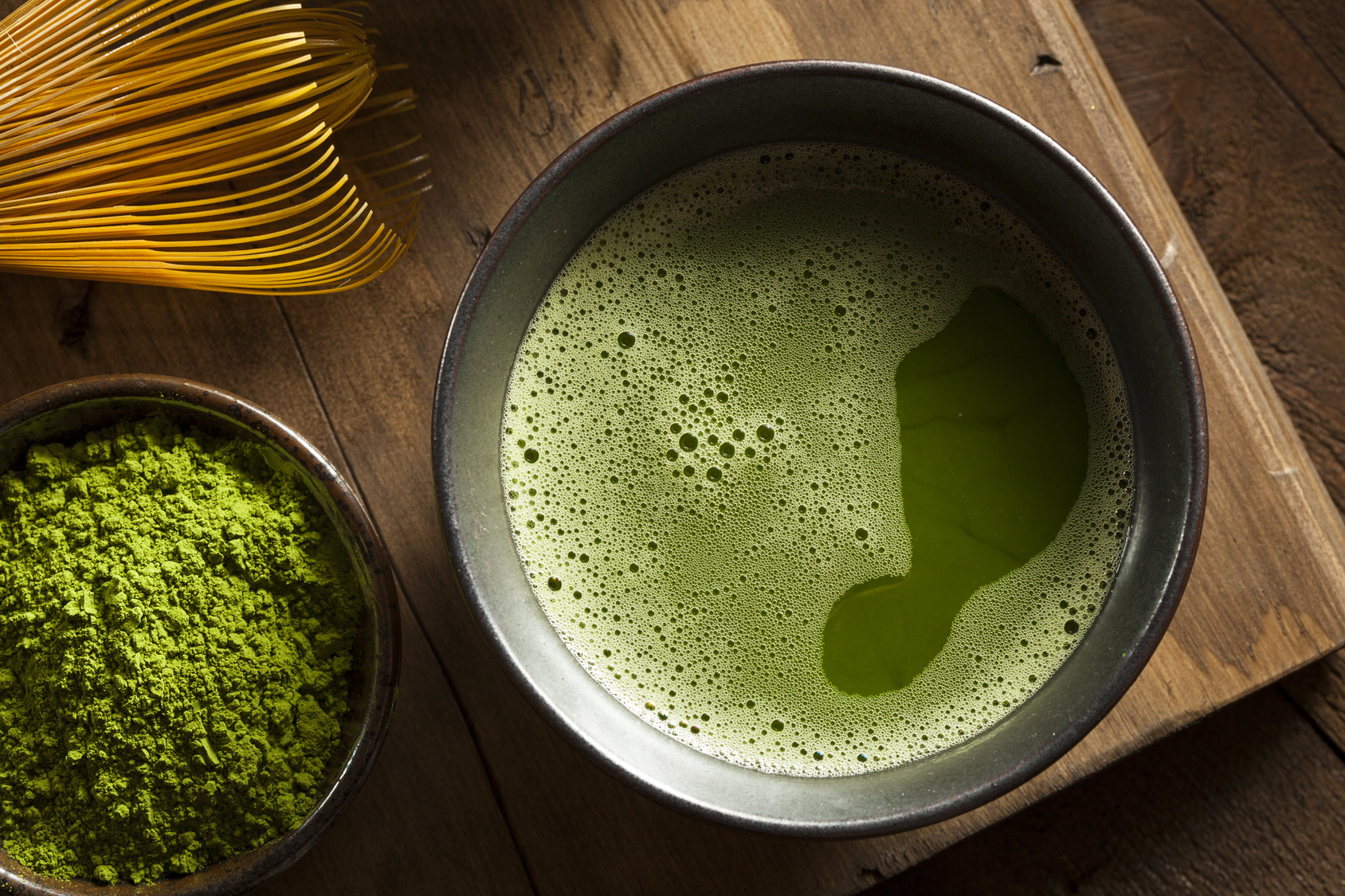 Le Japon ne produit que du thé vert, le noir étant plutôt occidental. Les variétés de thés verts dépendent principalement de la forme des feuilles. © Brent Hofacker, Fotolia