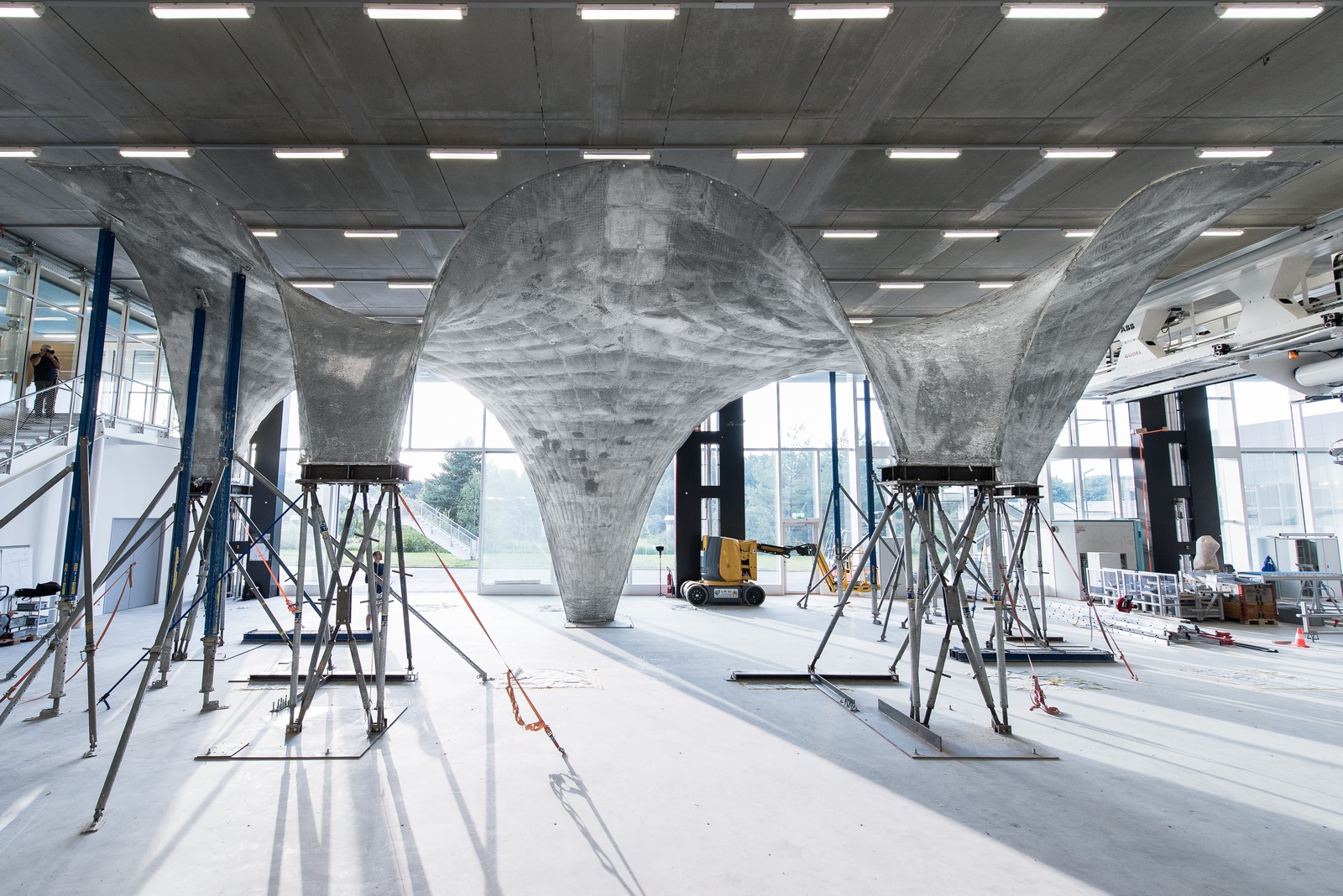 Le prototype de toit en béton créé par l’ETH Zurich sera refabriqué à l’identique sur le toit de l’immeuble du laboratoire NEST à Dübendorf (Suisse). © Block Research Group, ETH Zurich,&nbsp;Michael Lyrenmann