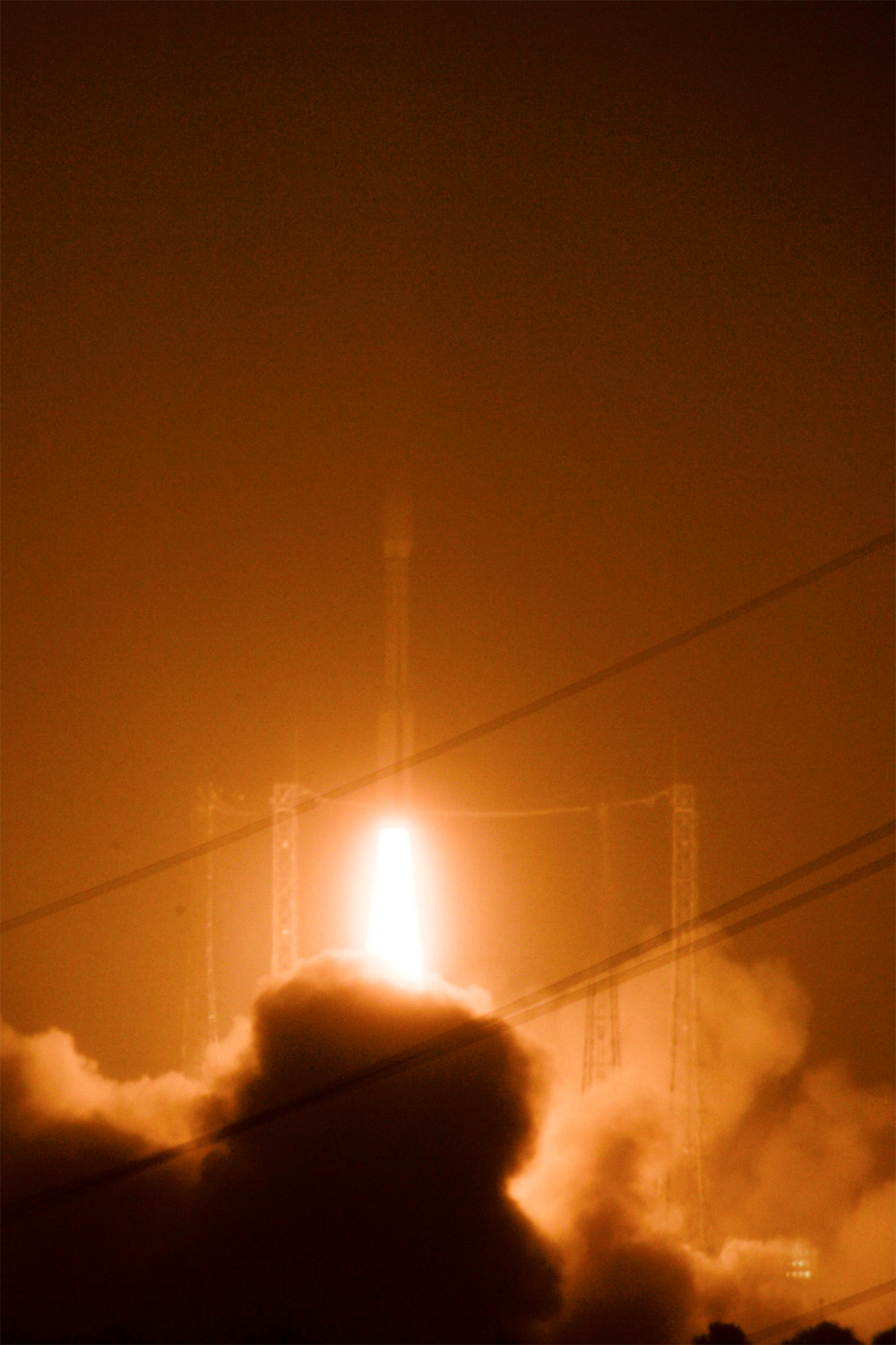 Deuxième lancement et mission réussis pour le petit lanceur Vega, ce mardi 7 mai 2013. © S. Corvaja, Esa