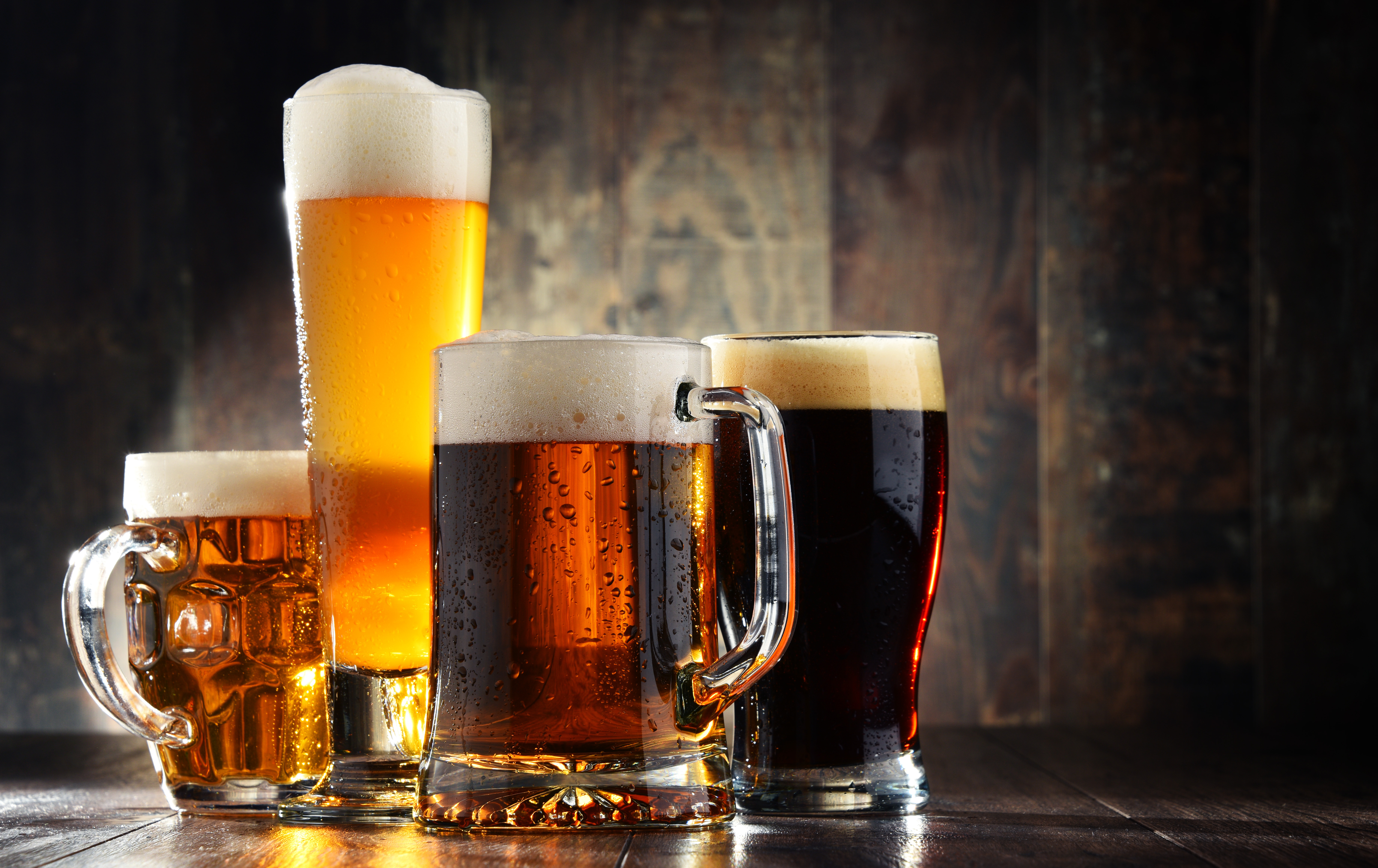 Les scientifiques recommandent de traiter la bière sans alcool avec les mêmes précautions que les aliments. © monticellllo, Adobe Stock