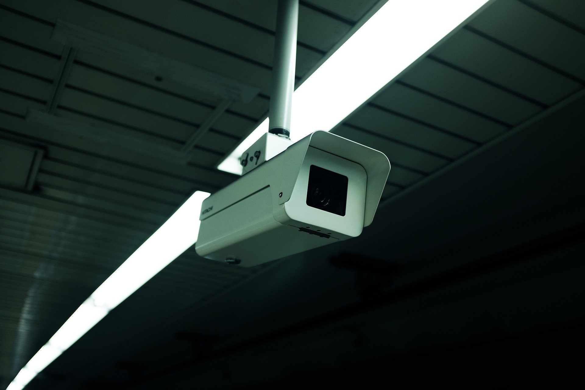 Un projet à Bucheon, Corée du Sud, va utiliser l’intelligence artificielle pour analyser les caméras de sécurité de la ville. © StockSnap, Pixabay