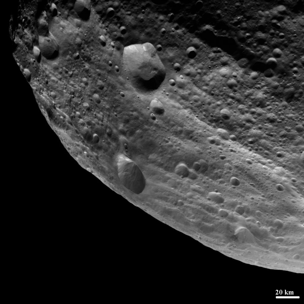 La Nasa veut récupérer un astéroïde. Son choix se portera sur un corps ayant un intérêt scientifique. Il devra être de petite taille et peu massif, afin d’être «&nbsp;transportable&nbsp;», pour&nbsp;qu’en cas d'échec il ne se retrouve pas sur une trajectoire de collision avec la Terre. © Nasa, JPL