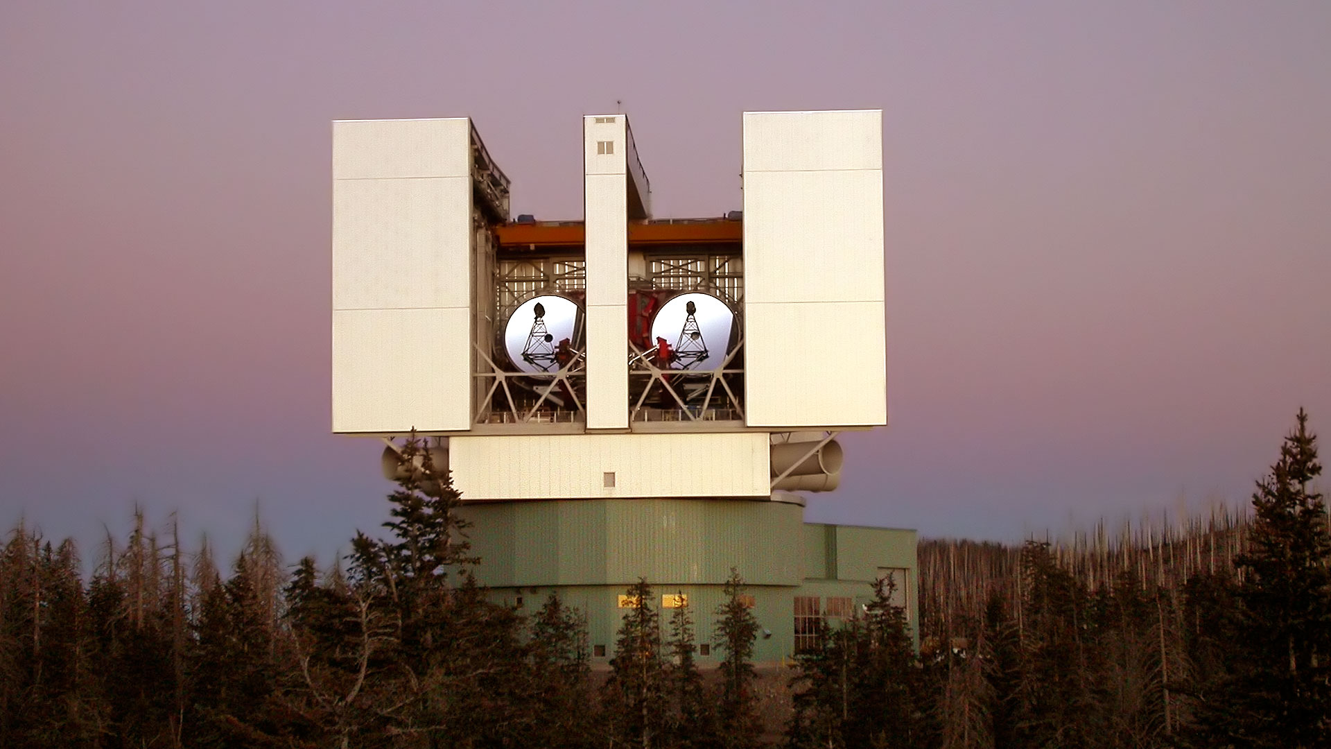 Le grand télescope binoculaire