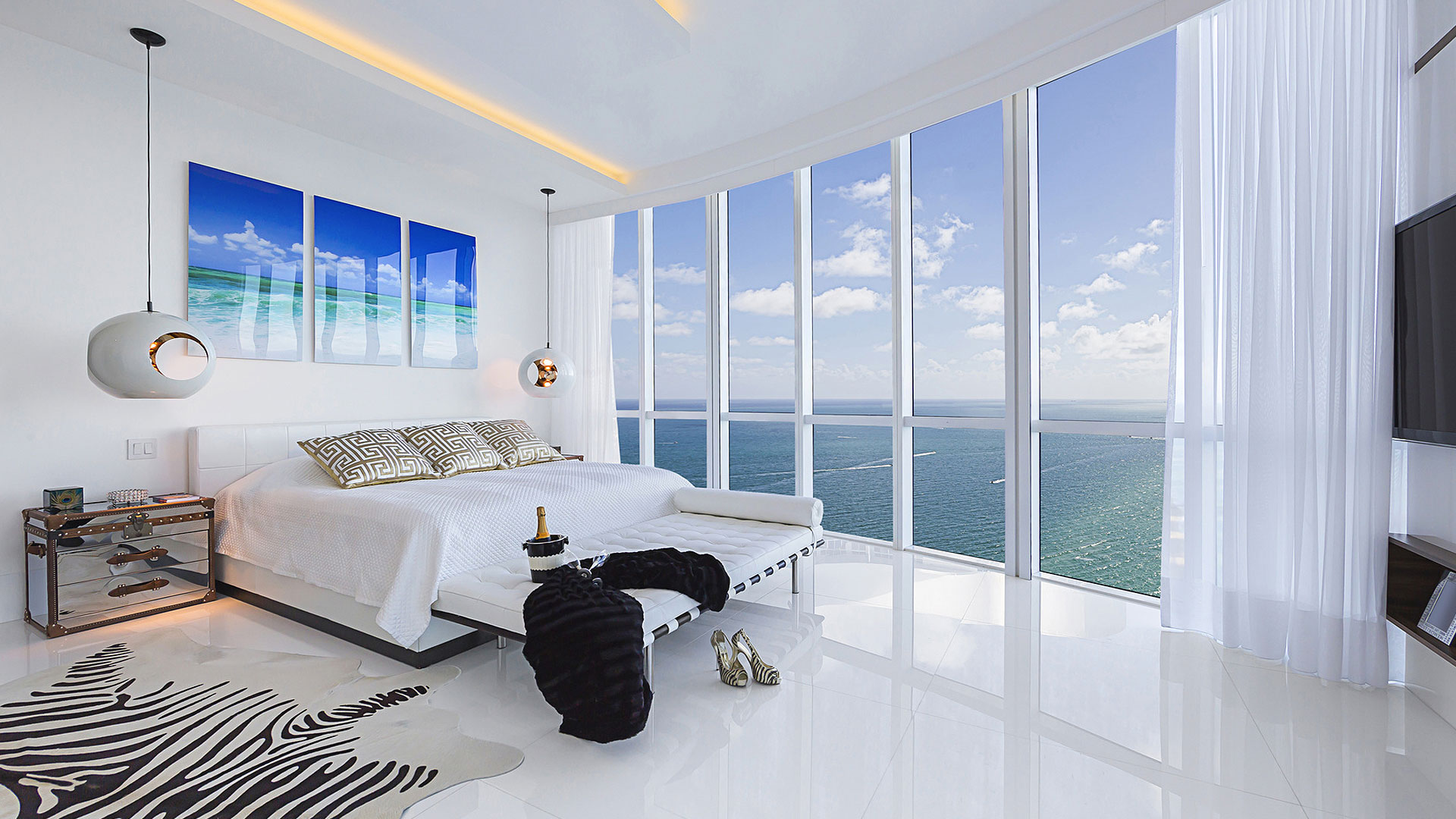 Une chambre avec vue sur la mer