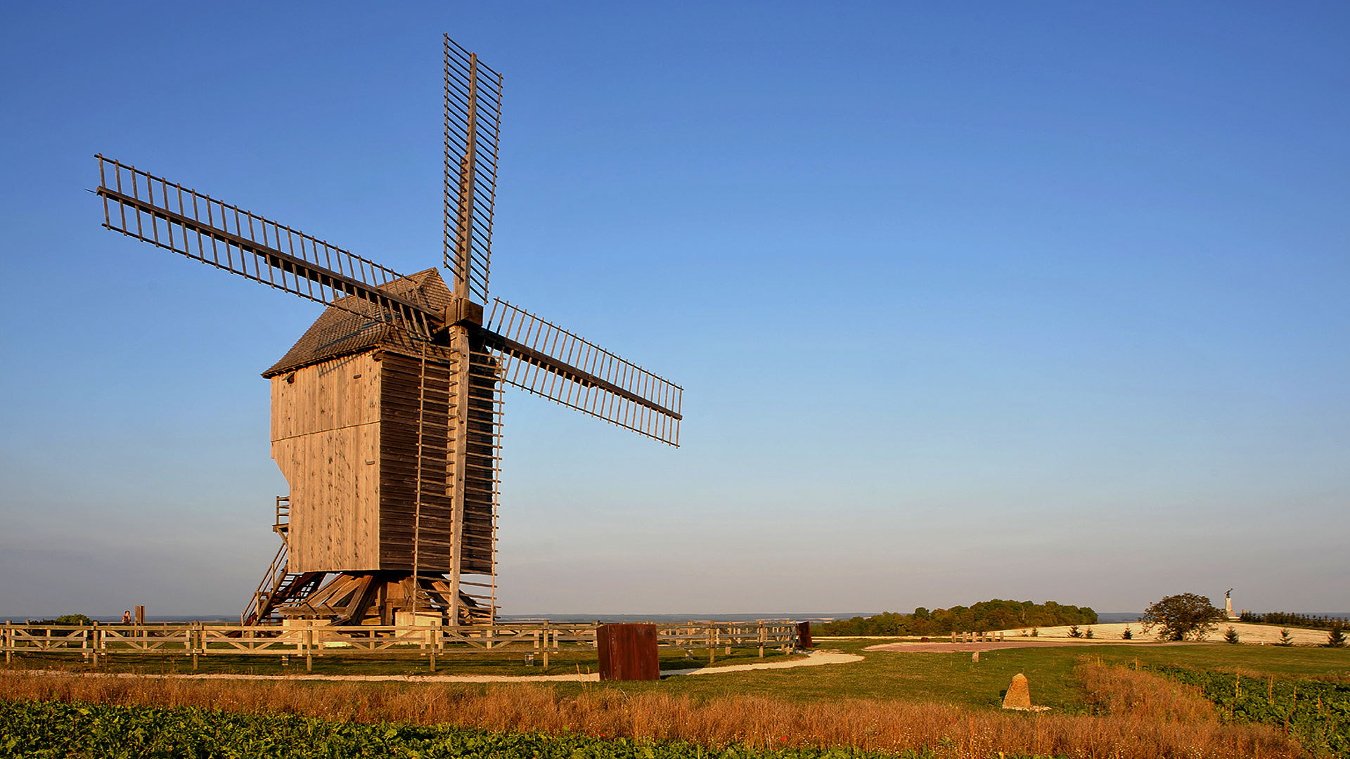Le moulin de Valmy : célèbre symbole révolutionnaire, France