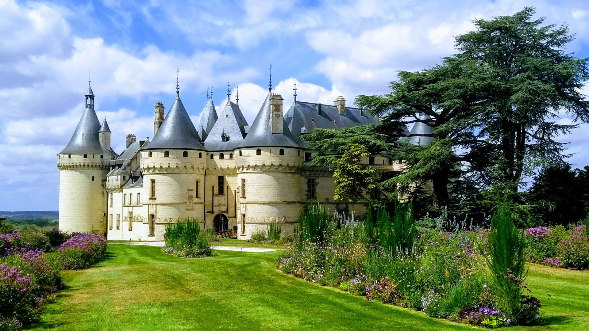 Le château de Chaumont-sur-Loire et ses jardins éphémères