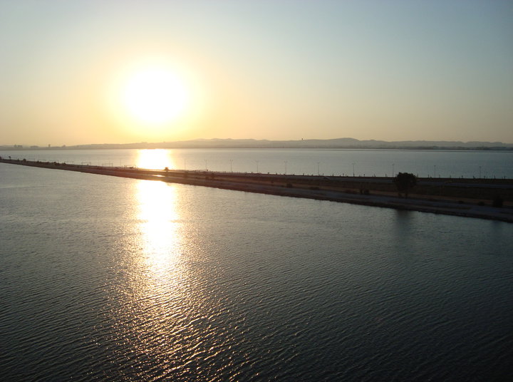 Coucher du soleil sur le lac de Tunis