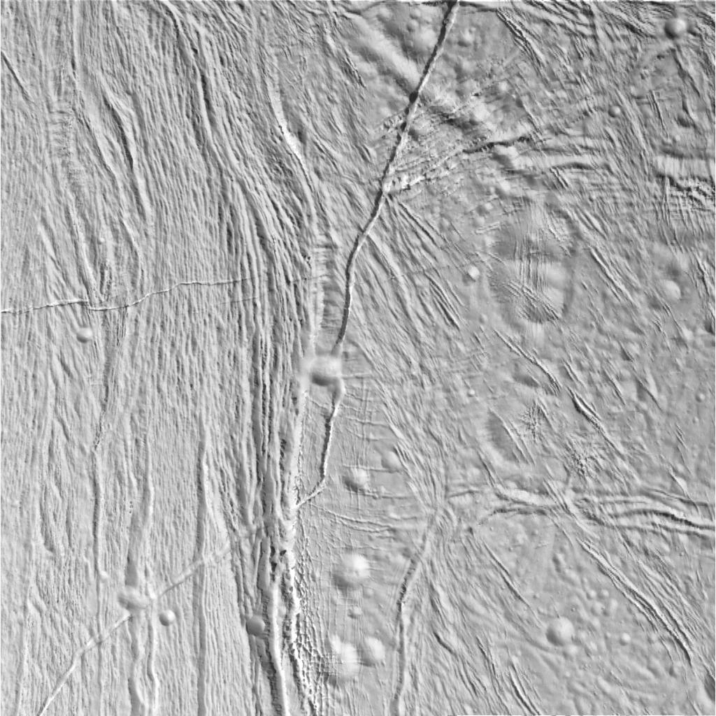 Encore des détails sur la surface d'Encelade