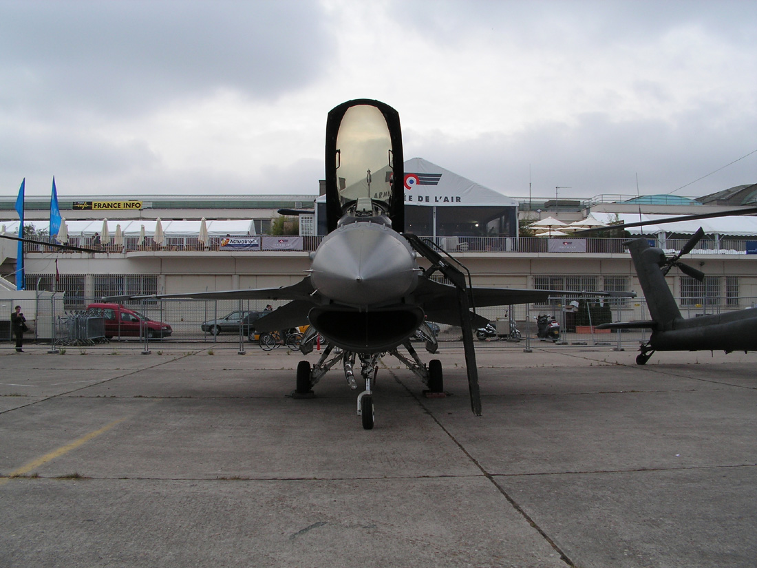 F-16 Fighting Falcon au Salon du Bourget