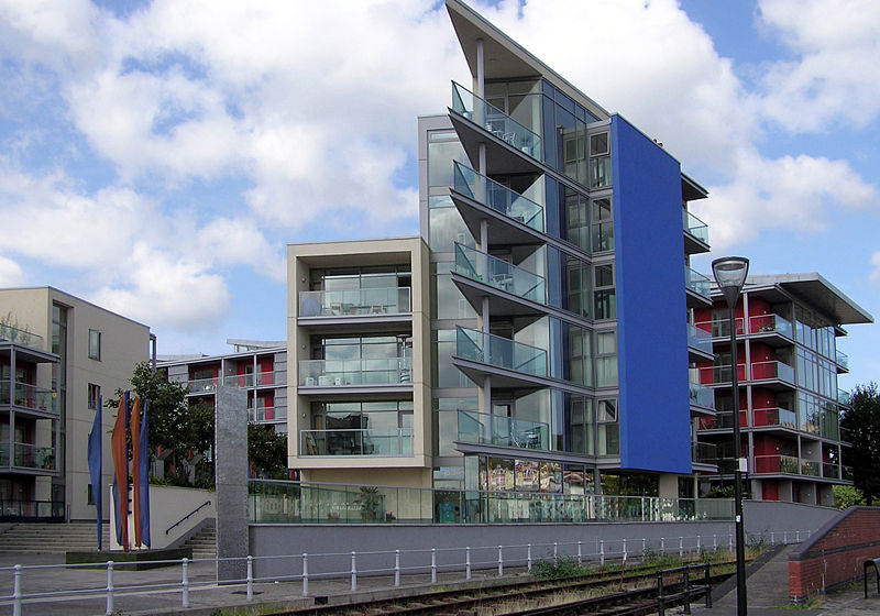 Appartements sur le port de Bristol, en Angleterre