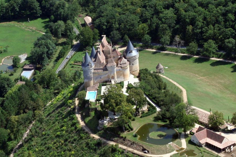 Le château de Bannes, en Dordogne