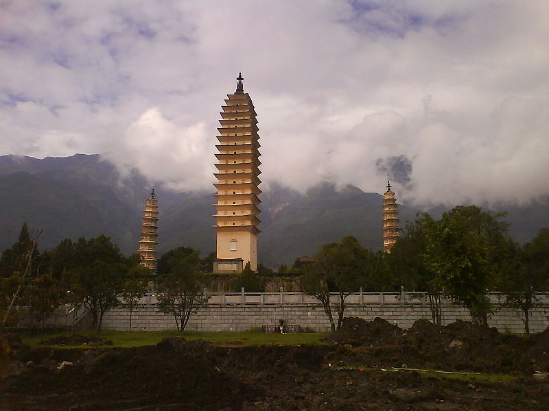 Le temple des trois pagodes, à Dali