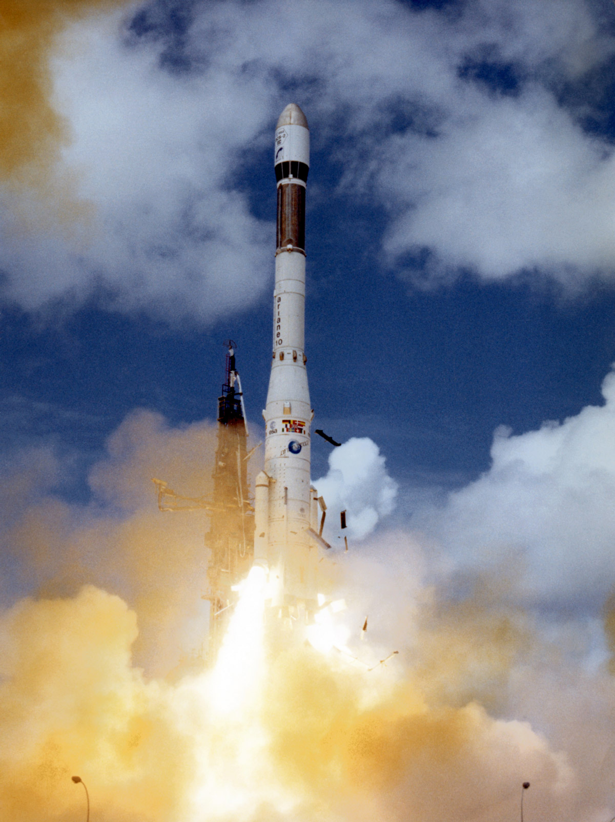 Ariane 3, premier vol