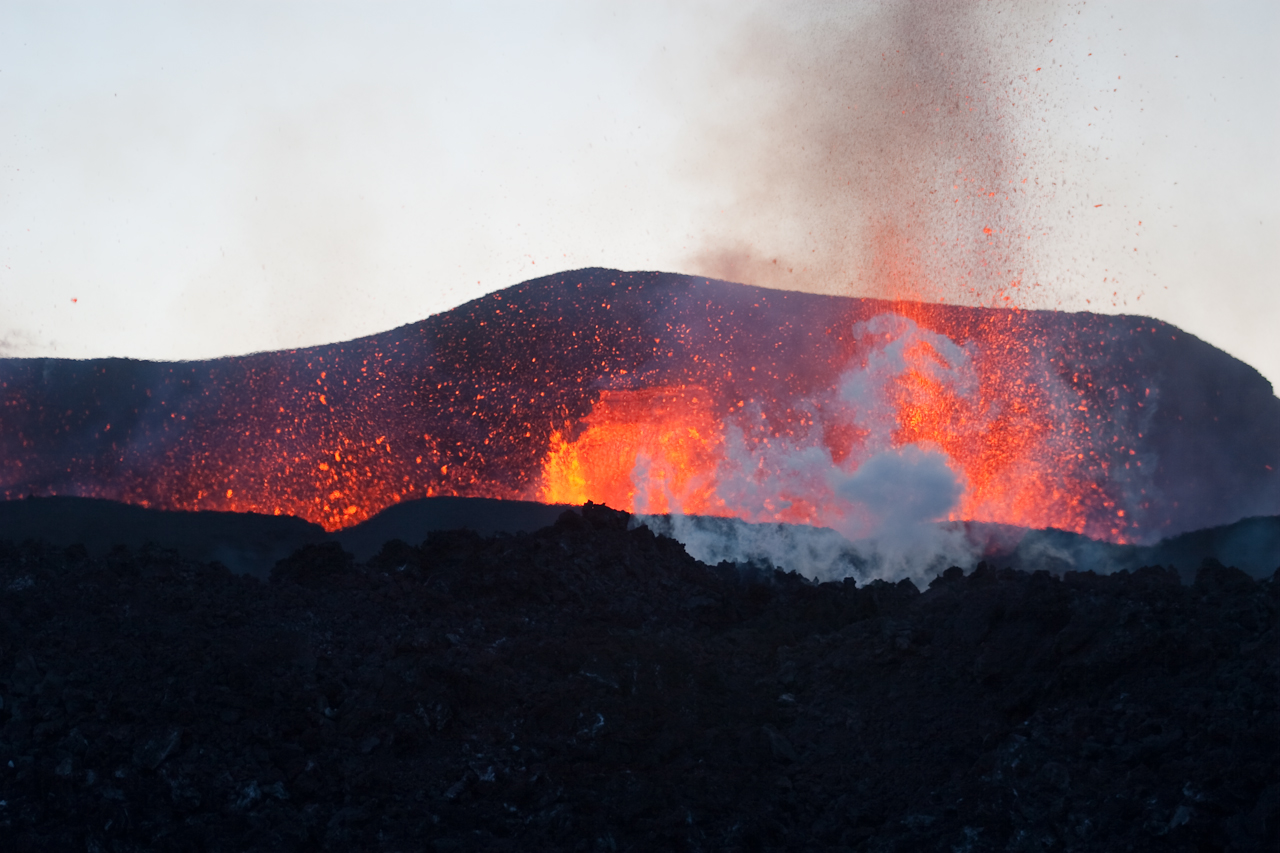 Eruption en islande-Fimmvorduhals-2010-03-26-01