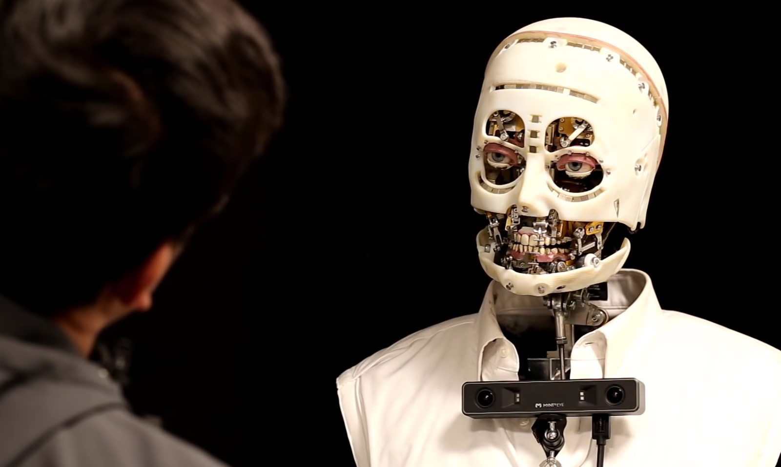 Des chercheurs de chez Disney ont créé un robot avec un regard extrêmement réaliste. © Disney