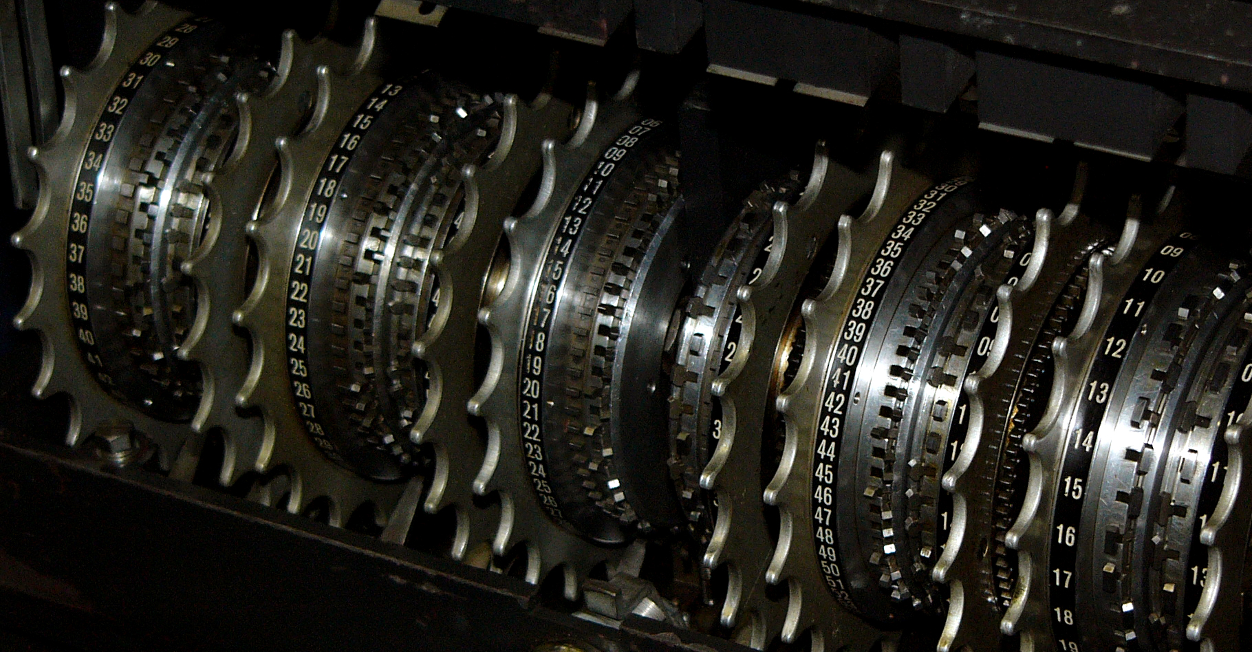 Cryptologie : la machine de Lorenz. © Matt Crypto, Domaine public 