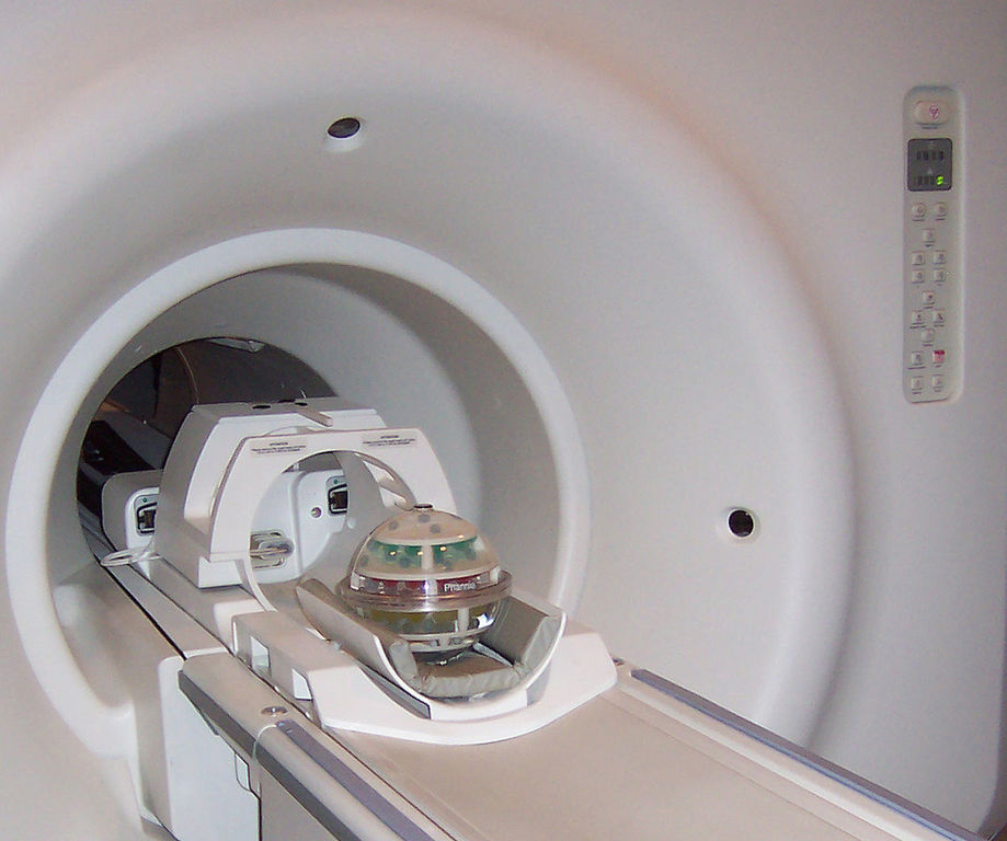 L'IRM est une technique maintenant répandue dans les hôpitaux, et permet de sonder l'intérieur du corps humain. © DP