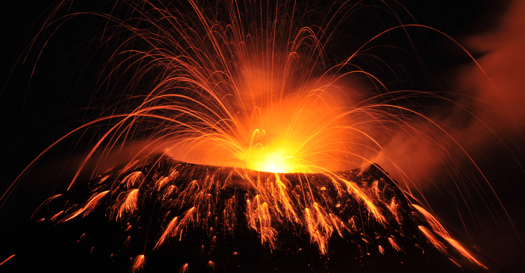 Éruption du volcan&nbsp;Tungurahua en Équateur. ©&nbsp;Bernard Benjamin,&nbsp;IRD