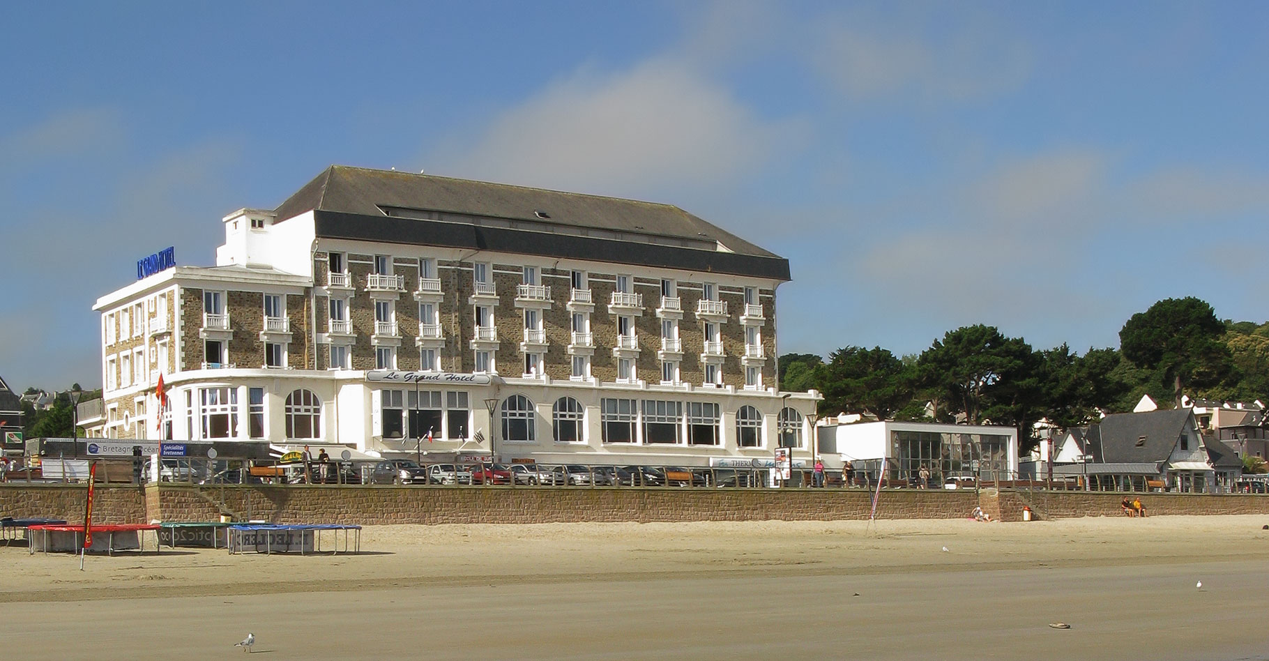 Les hôtels sur la Côte de granit rose au début du siècle passé
