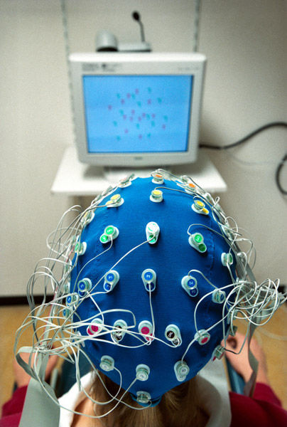 Cerveau et nouvelles technologies : la neuro-informatique