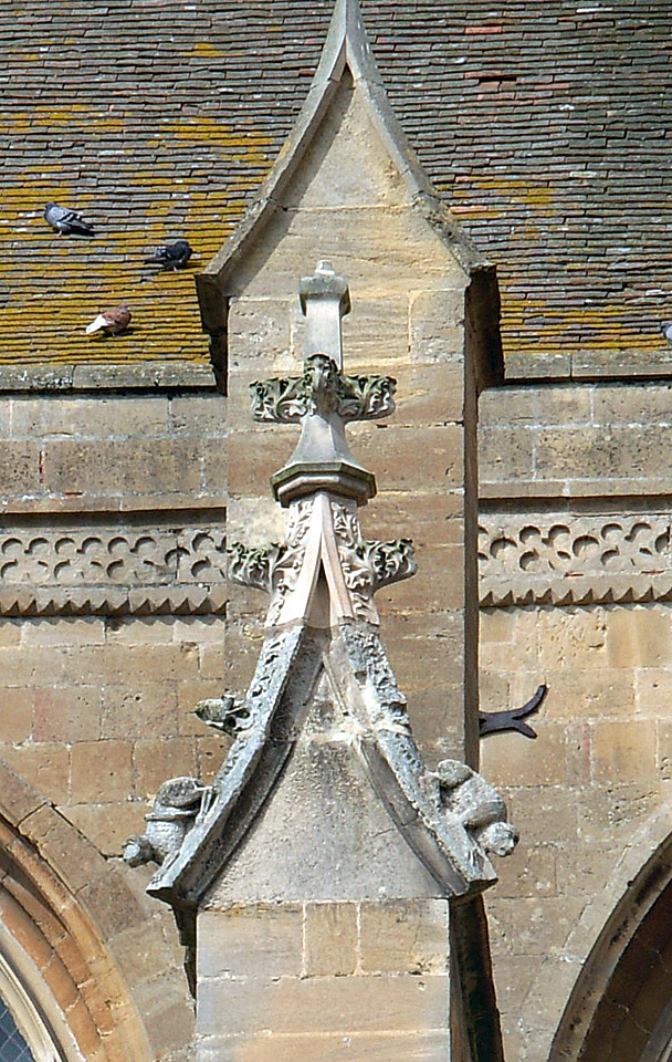 Le pinacle est un élément architectural et décoratif au-dessus du contrefort. © Laurent Hosansky, CC BY-SA 3.0, Wikimedia Commons