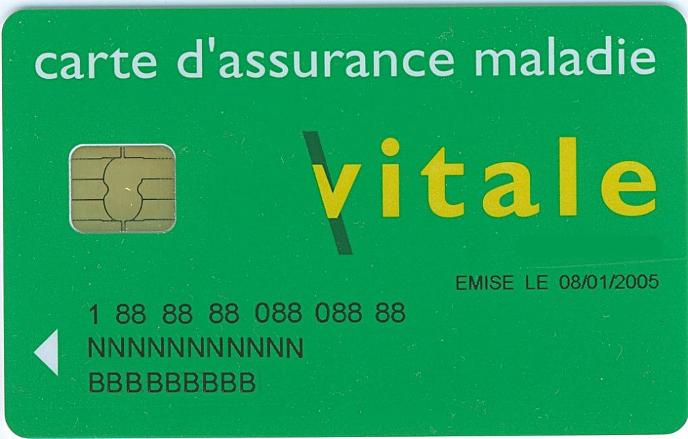 La carte à puce devient la mémoire portative d'une identité. Elle est utilisée notamment pour la carte Vitale qui a permis de dématérialiser le remboursement des soins. © Greudin, CC BY-SA 3.0, Wikimédia Commons