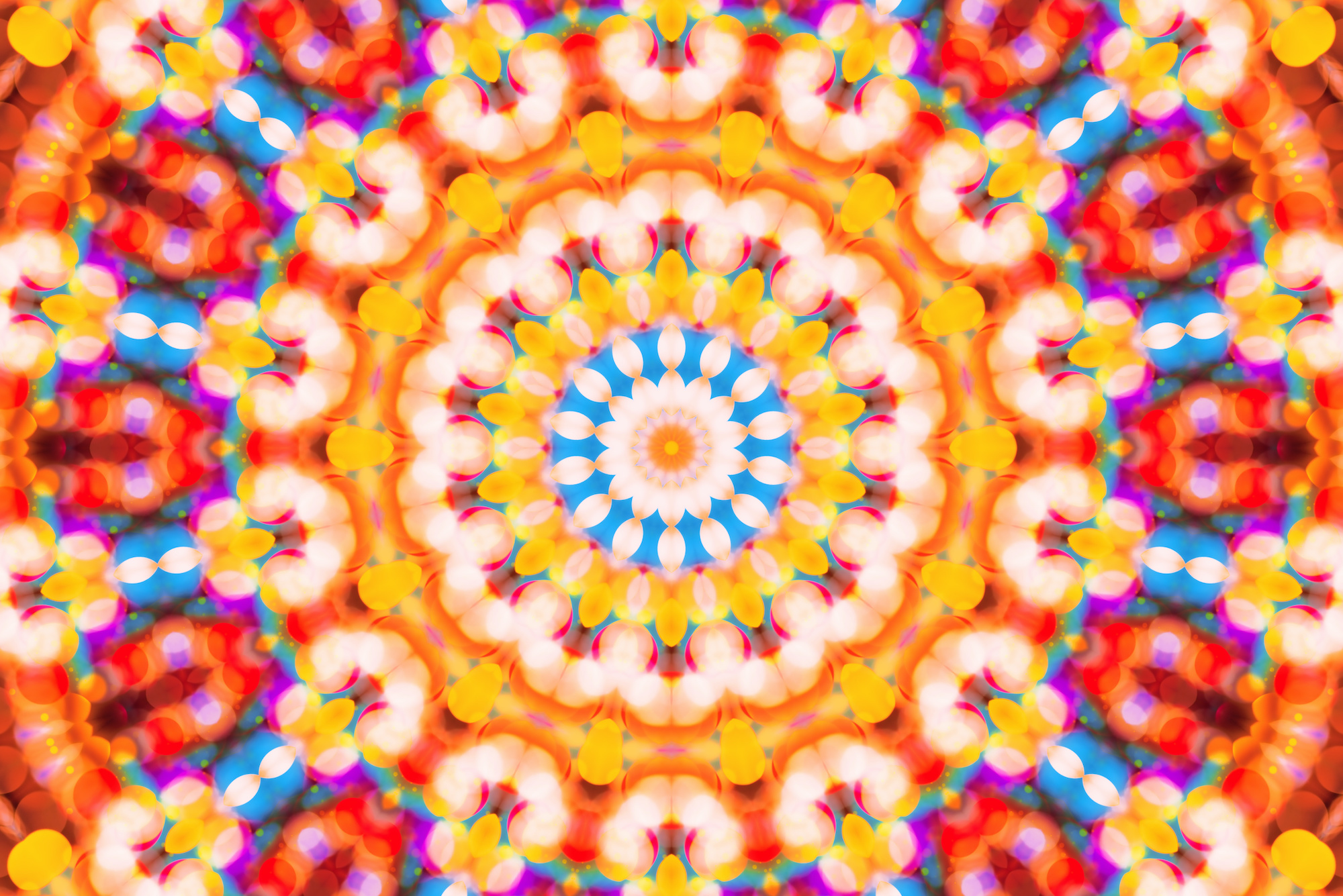 Les motifs colorés formés par le kaléidoscope peuvent varier à l’infini. © Bits and Splits, Adobe Stock