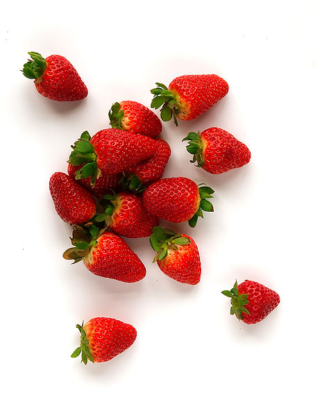 Les fraises sont à consommer dès la fin du printemps. © Wikimedia Commons