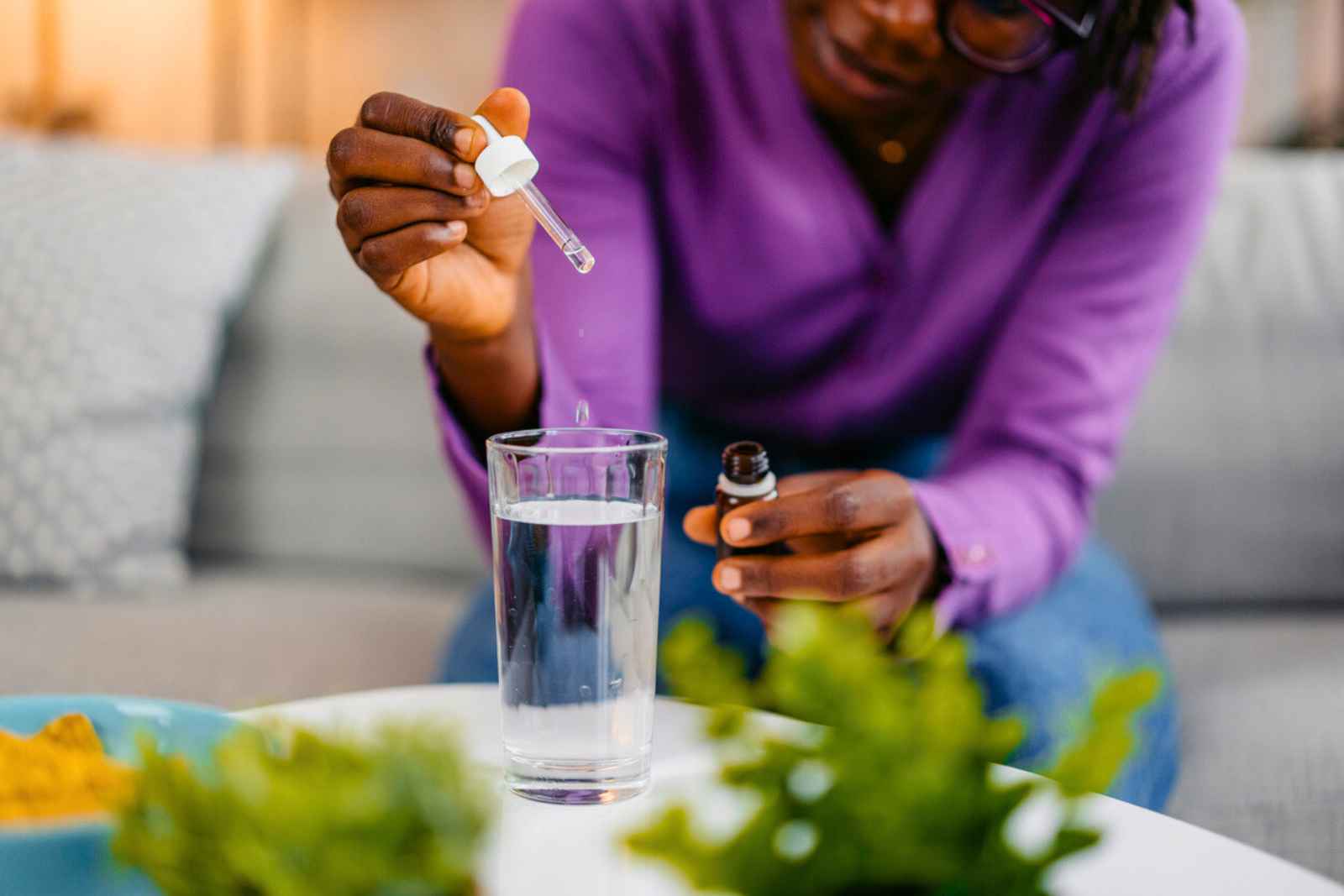 Voici la recette d’un médecin pour calmer une toux qui ne passe pas. © Urbazon, iStock