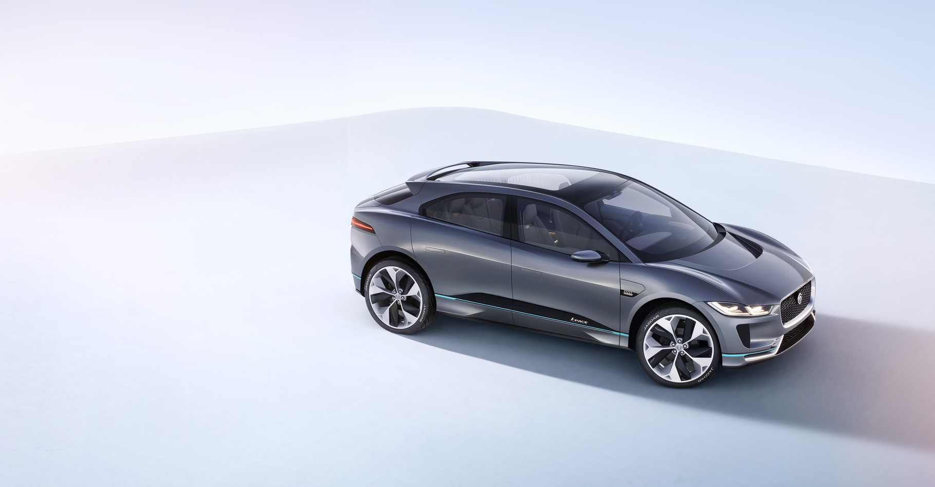 Jaguar se lance sur le marché de la voiture électrique haut de gamme avec un premier modèle appelé I-Pace, dont la sortie est prévue durant le deuxième semestre 2018. © Jaguar