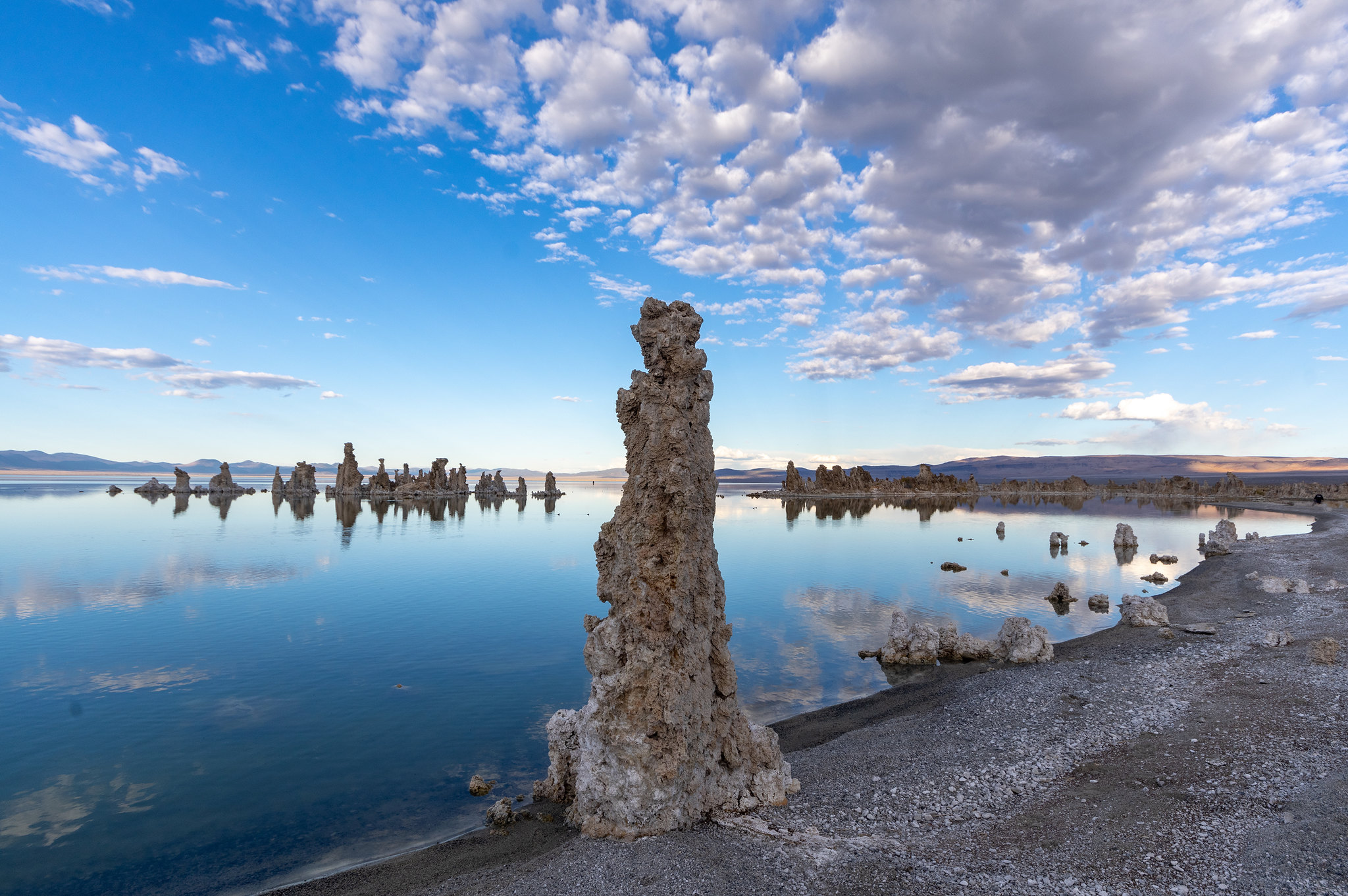 Le Lac Mono en Californie est l'un des nombreux lacs riches en phosphore à la surface de la Terre. © Matthew Dillon, Flickr